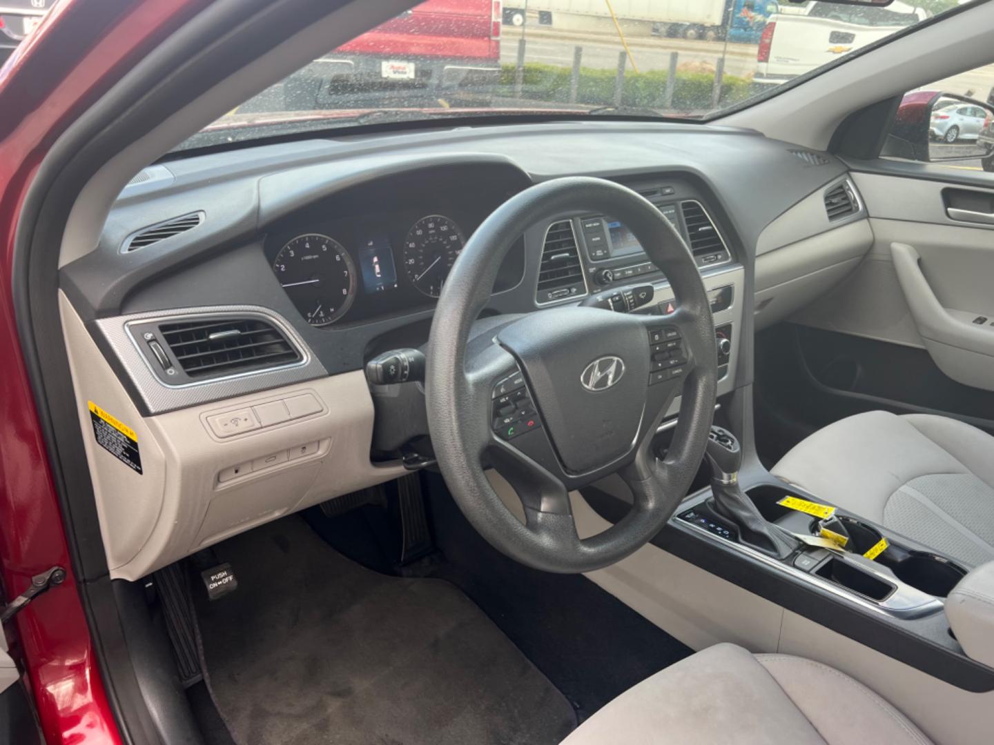 2015 RED Hyundai Sonata ECO (5NPE24AF8FH) with an 1.6L L4 DOHC 16V engine, 7-Speed Automatic transmission, located at 420 I-35E, Lancaster, TX, 75146, (469) 297-4144, 32.593929, -96.823685 - Photo#1